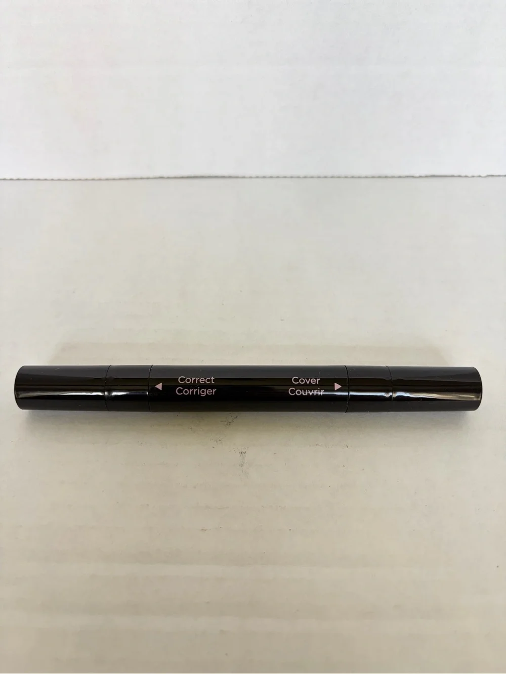 NIB Flesh Hide the Evidence Double Concealer Shade 02 Light Vanilla 0.08 oz